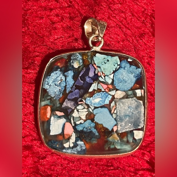 Copper ruby zoisite pendant, sterling silver plated, 1.5 inch.925 Artisan - Picture 4 of 9